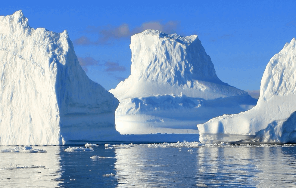 STRAVIČNO: <span style='color:red;'><b>Grenland</b></span> se ubrzano topi – za sat gubi 30 miliona tona plutajućeg leda